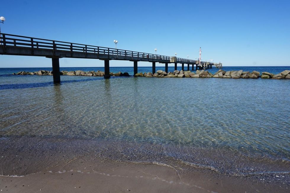 Pier and clear water in the Easter period