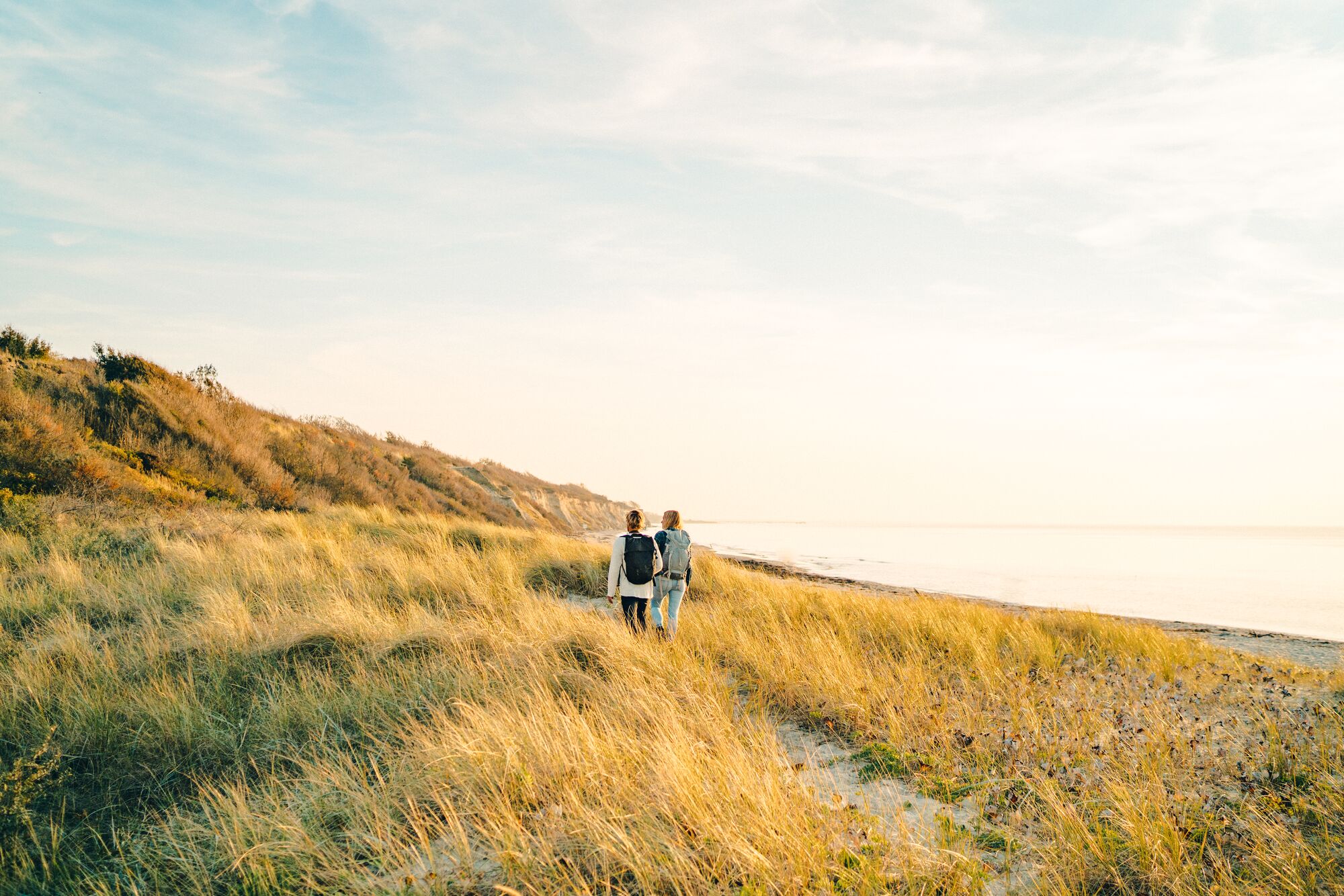 Wandern entlang des Ahrenshooper Steilufers