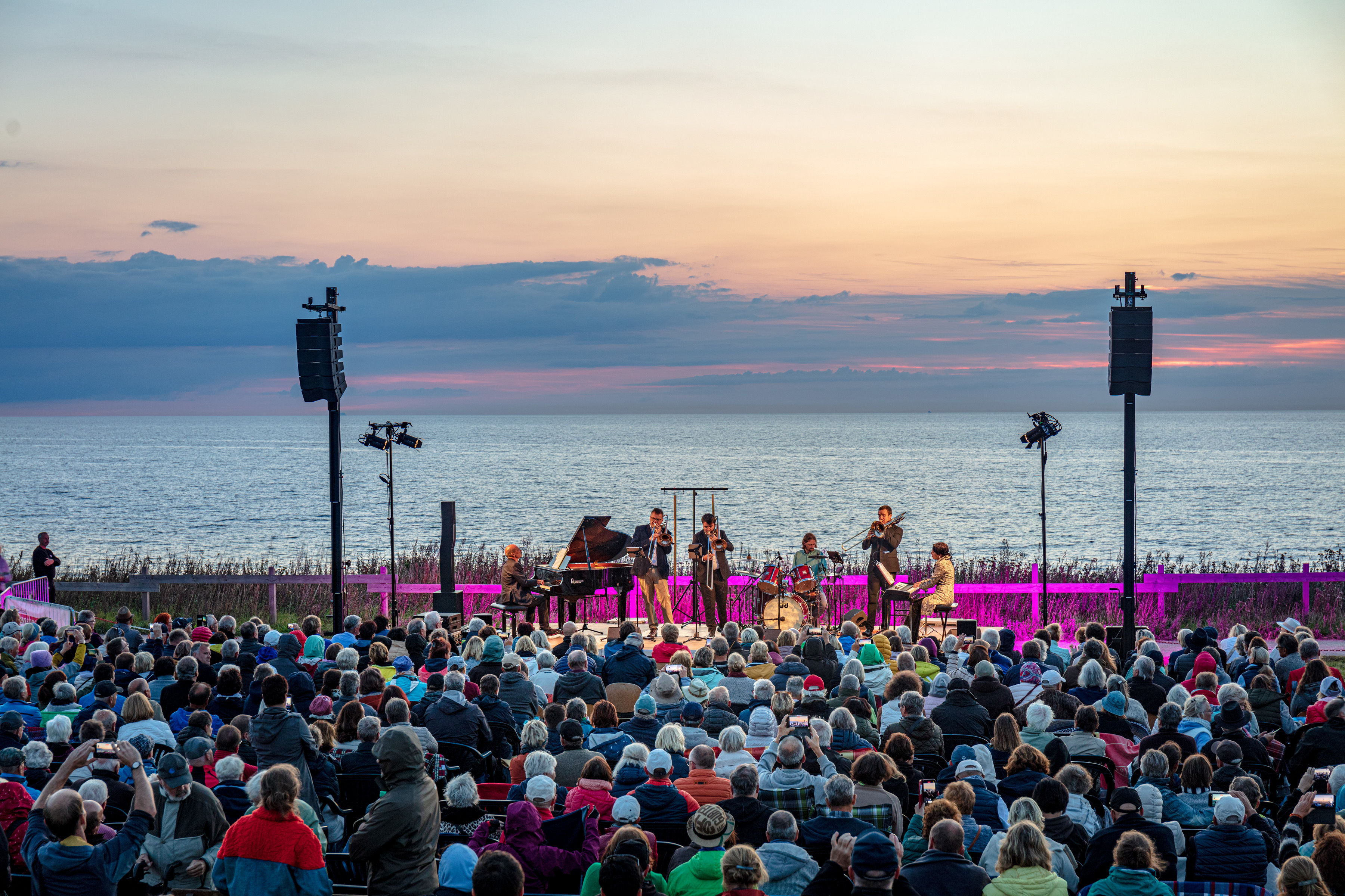 Naturklänge 2023: Konzert am Hohen Ufer zwischen Ahrenshoop und Wustrow