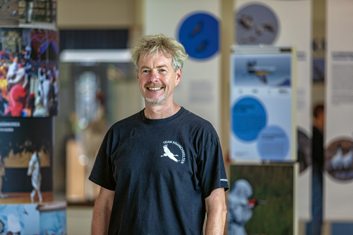 Dr. Günter Nowald setzt sich seit 1994 für den Schutz der Kraniche ein.