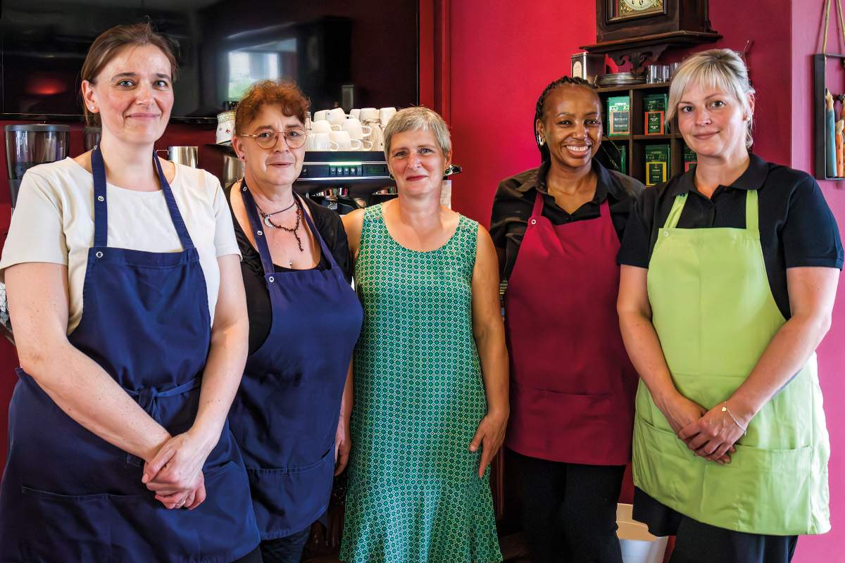 Die Damen des café-wunder-bar