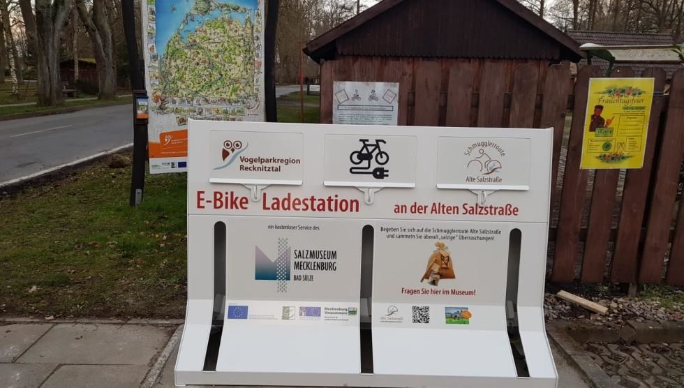 e-bike-ladestation-am-salzmuseum_1
