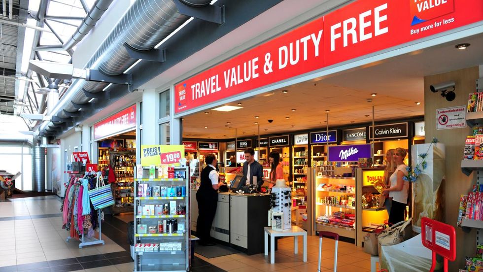 Duty Free Shop - Flughafen Rostock-Laage
