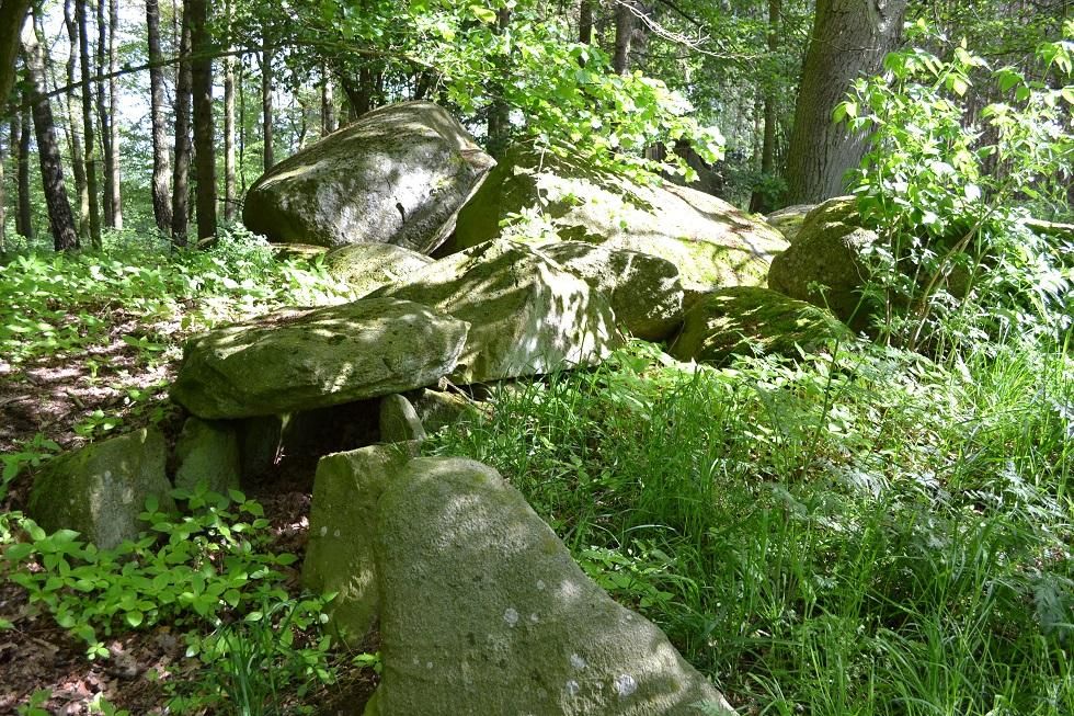 Liepen megalithic tombs 3